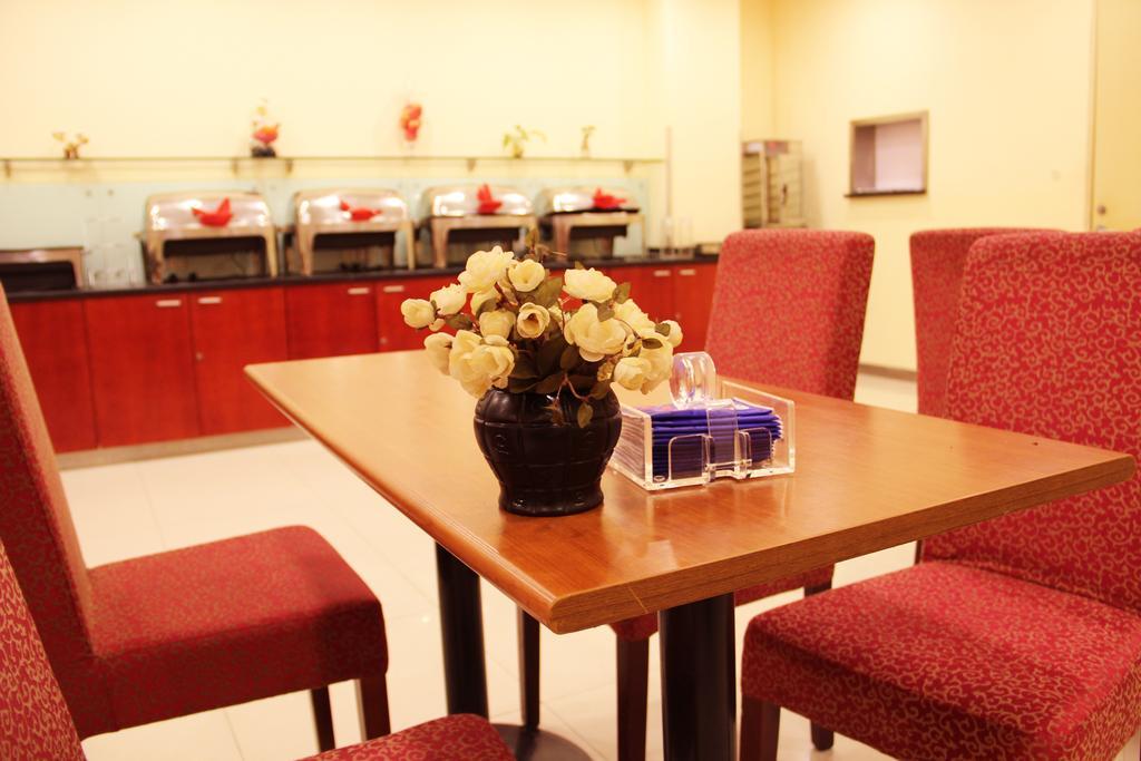 Hanting Express Shanghai Songjiang North Renmin Road Dış mekan fotoğraf